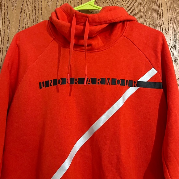 Under Armour Women’s Vibrant Orange Fall Winter Casual Hoodie Sz-M - Picture 2 of 6